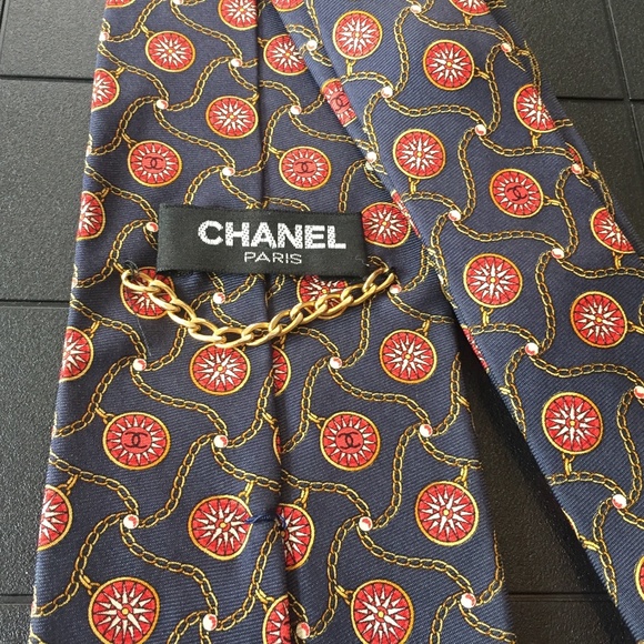 Chanel Paris Black Silk Tie. - Picture 1 of 10